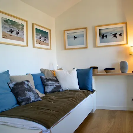 18 Crebillon Appartement